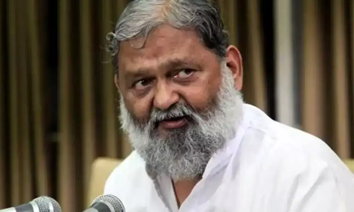 Anil Vij suspended 6 officers Anil Vij suspended 6 officers