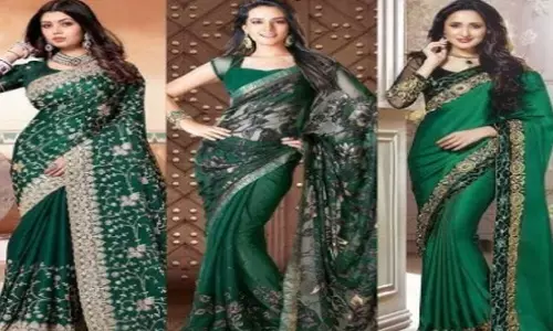 Hariyali Teej 2025: तीज पर जरूर पहनें ये खूबसूरत हरी साड़ियां, सबकी नजर आप पर टिकेगी
