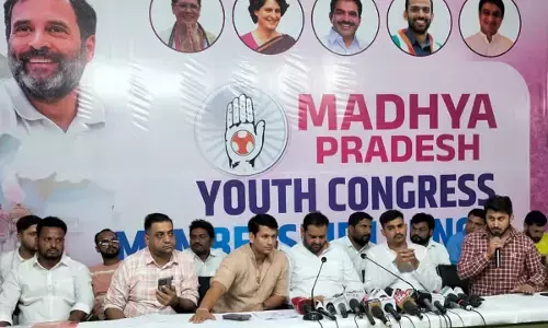 मध्यप्रदेश युवा कांग्रेस चुनाव 2025, यूथ कांग्रेस अध्यक्ष चुनाव, ऑनलाइन वोटिंग युवा कांग्रेस, YCEA मोबाइल ऐप, युवा कांग्रेस मेंबरशिप प्रक्रिया