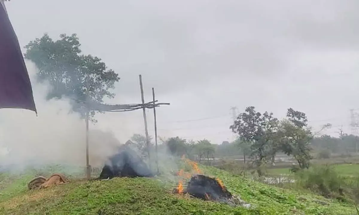 This is how funeral process happens without Muktidham This is how funeral process happens without Muktidham