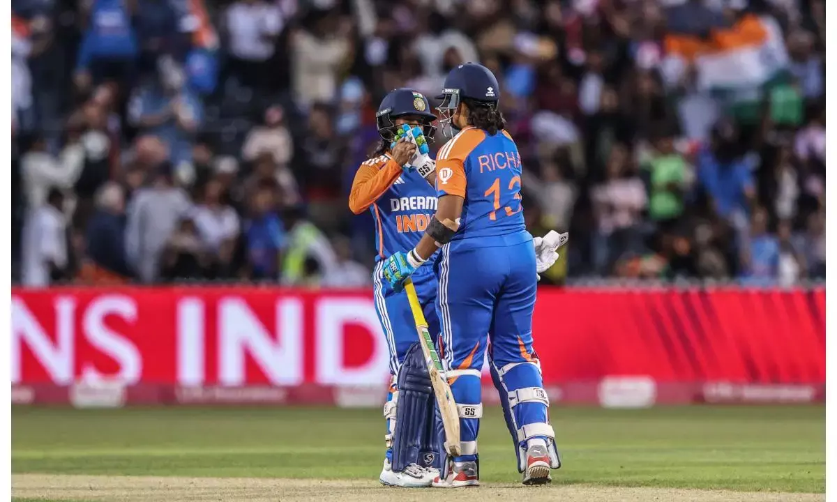 India women beat england women frist time in t20i series