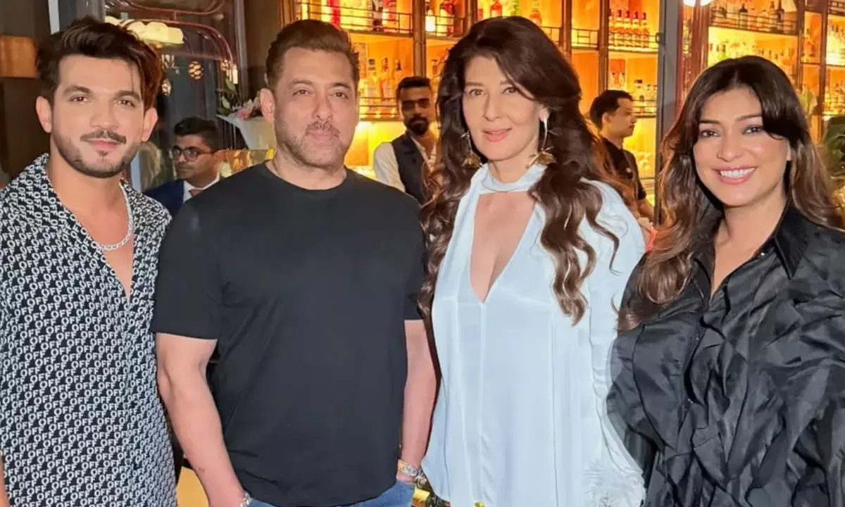 संगीता बिजलानी की बर्थडे पार्टी में पहुंचे सलमान खान, कैमरे में कैद