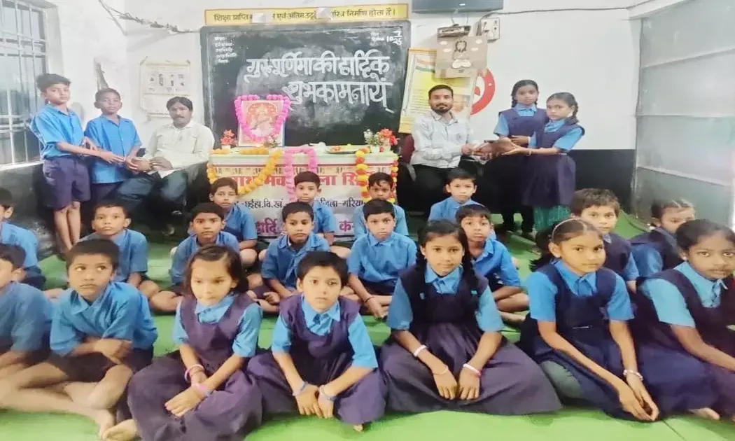 Children present on the occasion of Guru Purnima