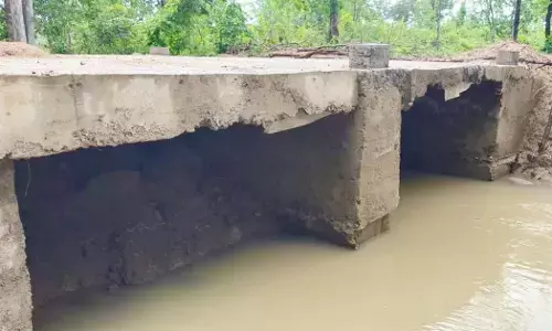 Construction work stopped due to collusion between officer and leader