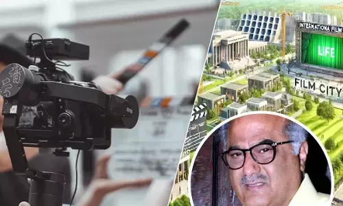 Boney Kapoor Met YEIDA CEO For noida film city laying foundation stone