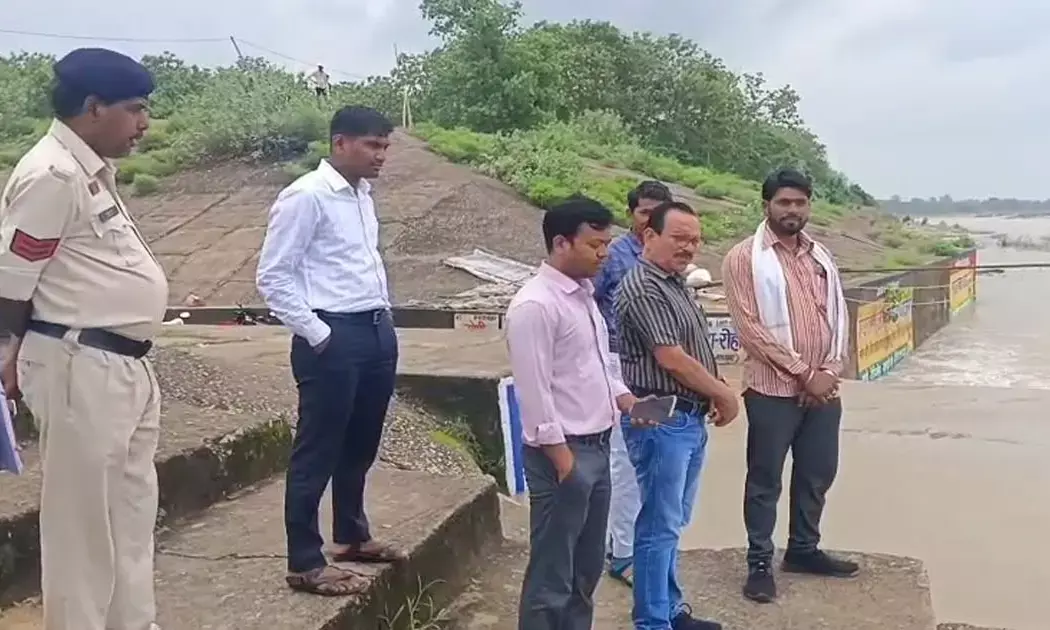 Administrative team taking information