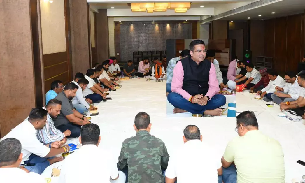 विधायक रिकेश सेन ने पार्टी के संबंध में जानकारी देते हुए