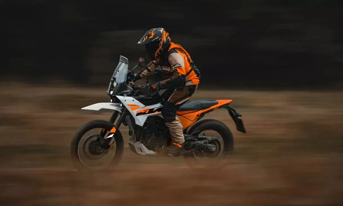 बाजार में आया चर्चित एडवेंचर बाइक का अपडेटेड वर्जन, जानें क्या मिलेगा खास?