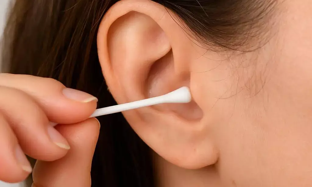 itchy ears home remedies