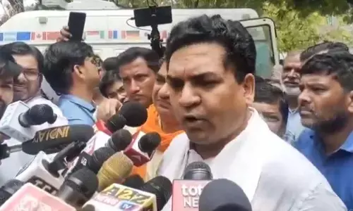 kapil mishra reaction on seelampur building accident