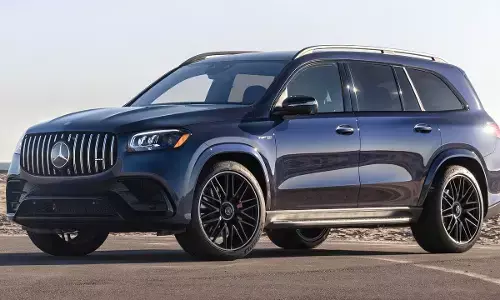 कंपनी ने GLS AMG का नया मॉडल किया लॉन्च, इस कार में मिलेगी बेहद लग्जरी इंटीरियर; जानिए कीमत