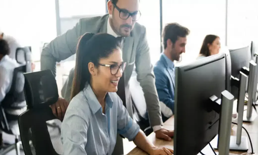 पहली नौकरी की खुशी अब होगी दोगुनी, सरकार देगी 15 हजार की आर्थिक मदद!