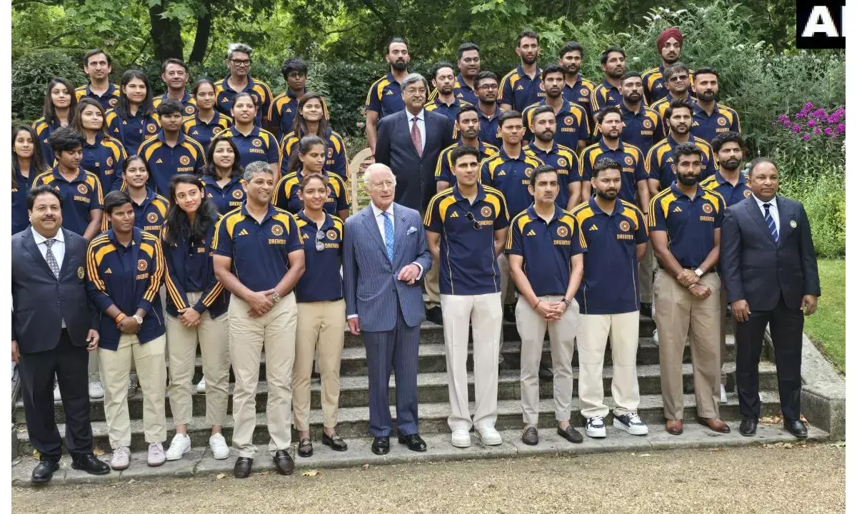 Team india meets king charles-III