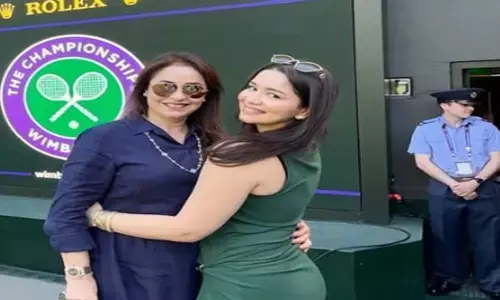 सारा तेंदुलकर का ग्रीन ड्रेस लुक