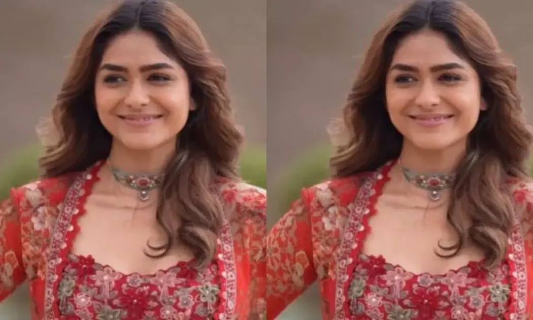 एक्ट्रेस मृणाल ठाकुर का को-ऑर्ड सेट लुक