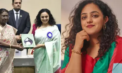 नित्या मेनन हाथों में लगा गोबर किए पहुंची थी नेशनल अवॉर्ड लेने नित्या मेनन हाथों में लगा गोबर किए पहुंची थी नेशनल अवॉर्ड लेने