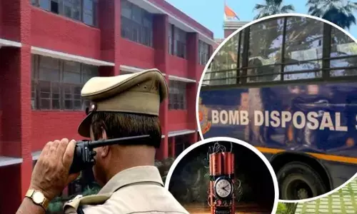 Bomb threat to many colleges in Delhi