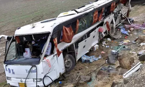 Iran bus accident news