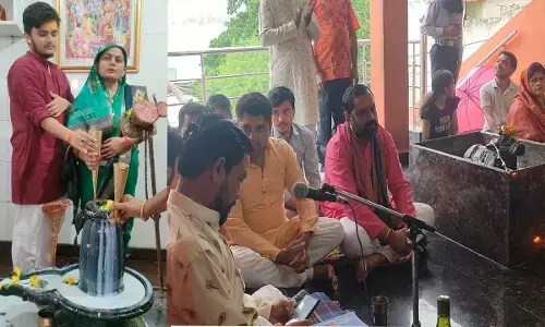 भगवान भोलेनाथ की विशेष पूजा : सावन के दूसरे सोमवार पर कैलाश गिरी शिव मंदिर में उमड़े भक्तगण