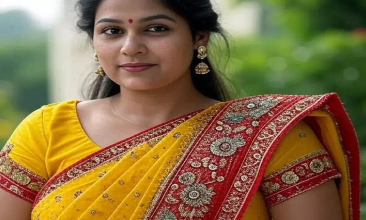 हरियाली तीज पर हरे के अलवा इन रंगों की साड़ी पहनें