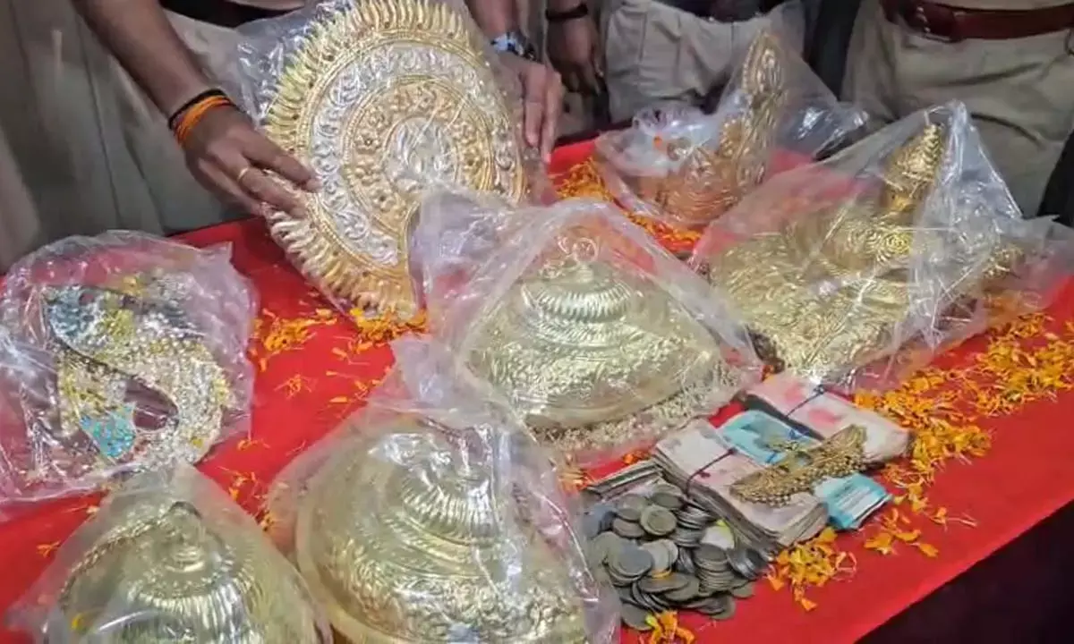 श्याम मंदिर में चोरी का 27 लाख रुपए का माल जब्त