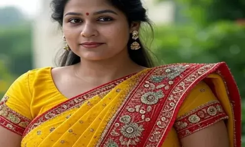 हरियाली तीज पर हरे के अलवा इन रंगों की साड़ी पहनें हरियाली तीज पर हरे के अलवा इन रंगों की साड़ी पहनें