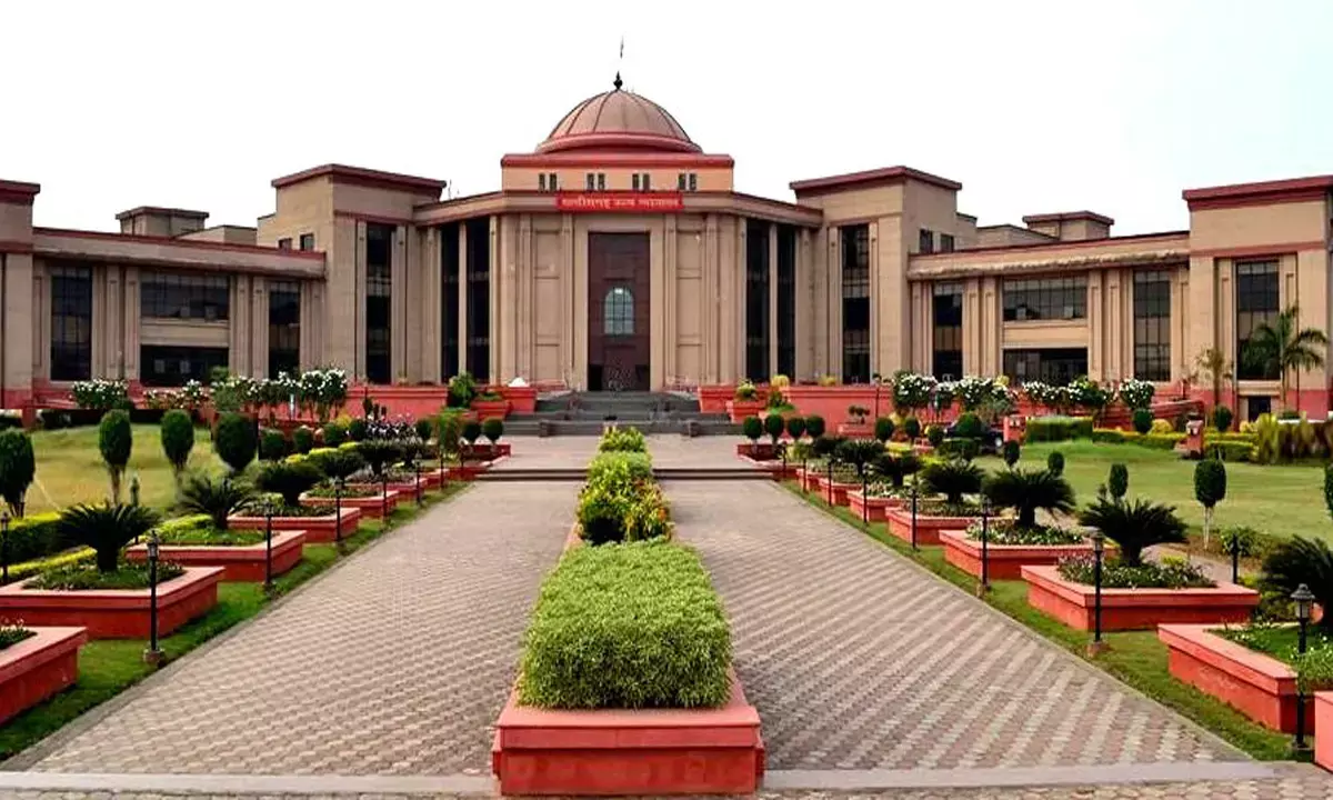 कोल डस्ट पर भड़के सीजे : कहा- यह तो वही बात हो गई कि, हम शराब बेचते हैं, बाकी पीने वाला जाने कोल डस्ट पर भड़के सीजे : कहा- यह तो वही बात हो गई कि, हम शराब बेचते हैं, बाकी पीने वाला जाने