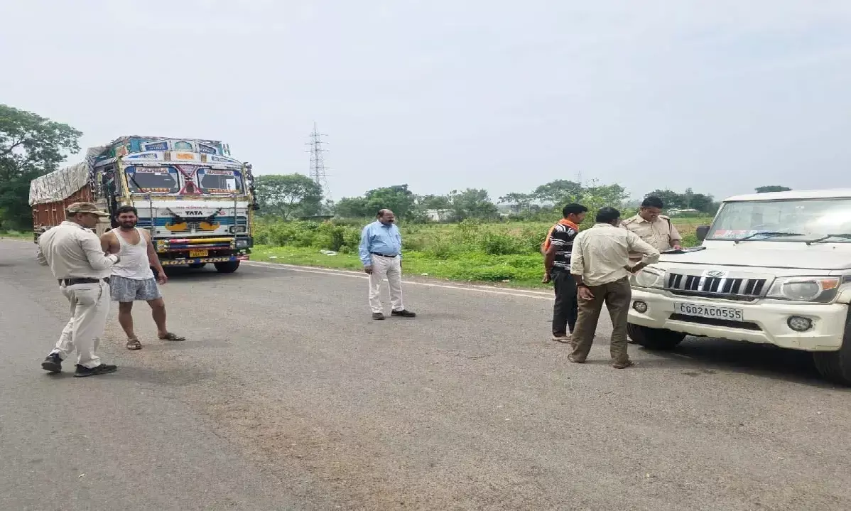 आरटीओ ने बकायादार वाहन मालिकों को नोटिस देकर बकाया का भुगतान करने को कहा है