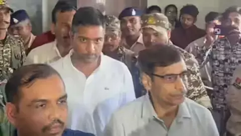 चैतन्य बघेल के करीबियों पर भी शिकंजा : ED ने भिलाई, रायपुर और बिलासपुर के 7 कारोबारियों पूछताछ के लिए बुलाया चैतन्य बघेल के करीबियों पर भी शिकंजा : ED ने भिलाई, रायपुर और बिलासपुर के 7 कारोबारियों पूछताछ के लिए बुलाया