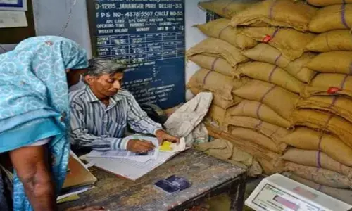 राज्य में राशन लेने वाले 38 लाख सदस्य संदिग्ध, राशन बंद, जांच के आदेश