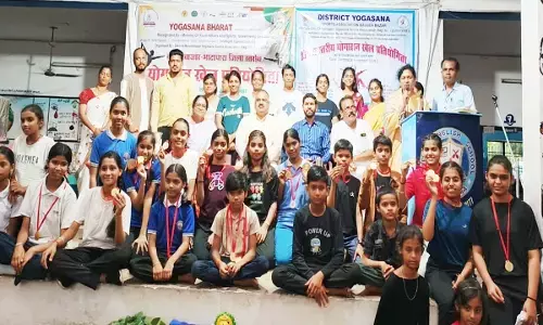 छात्र-छात्राएं खिलाड़ी