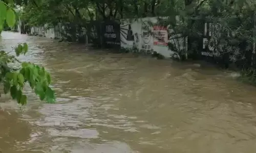 वीआईपी रोड हुआ जलमग्न