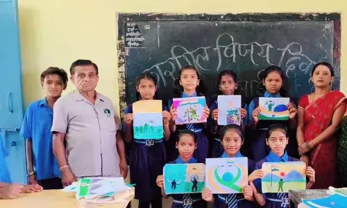 स्कूलों में मनाया गया विजय दिवस