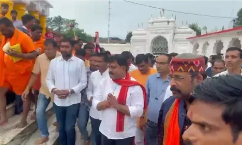 डिप्टी सीएम विजय शर्मा शनिवार को मध्य प्रदेश के पवित्र तीर्थ स्थल अमरकंटक पहुंचे