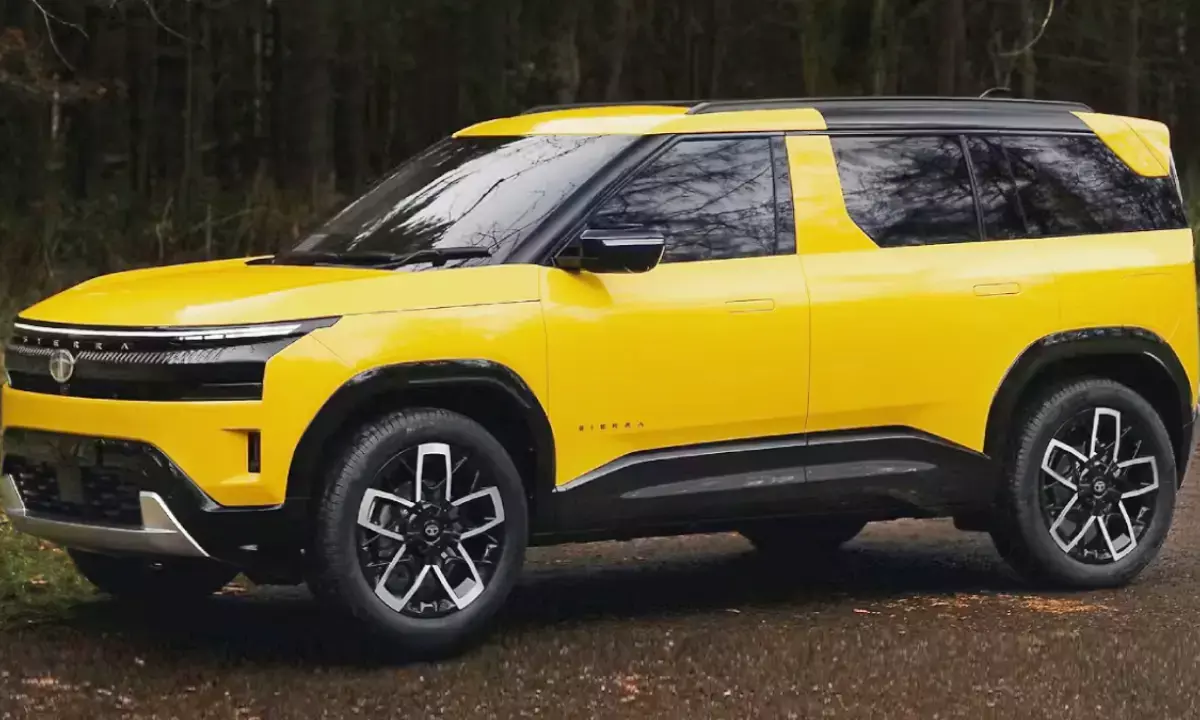 लॉन्च से पहले डीलर इवेंट में दिखाई गई ये SUV; पेट्रोल, डीजल और ईवी में ऑप्शन के साथ होगी लॉन्च