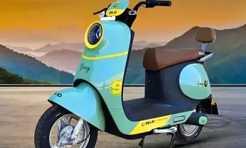 बिना लाइसेंस धड़ल्ले से दौड़ाएं इन 4 कंपनियों के इलेक्ट्रिक स्कूटर, जानें क्या है नियम?