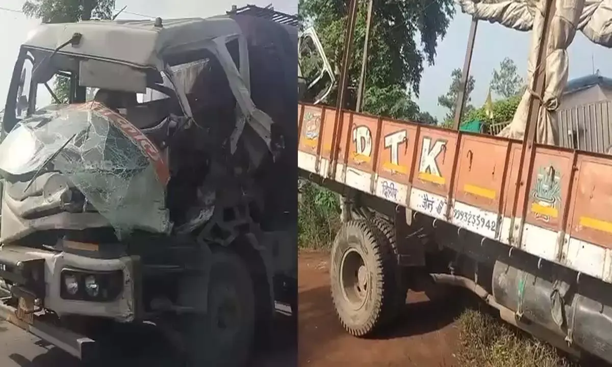 Trucks and tankers damaged in the accident