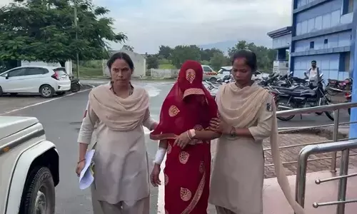 पत्नी गिरफ्तार