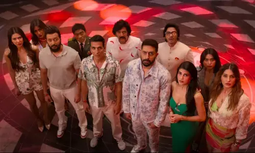 हाउसफुल 5 ओटीटी पर रिलीज हो गई है।