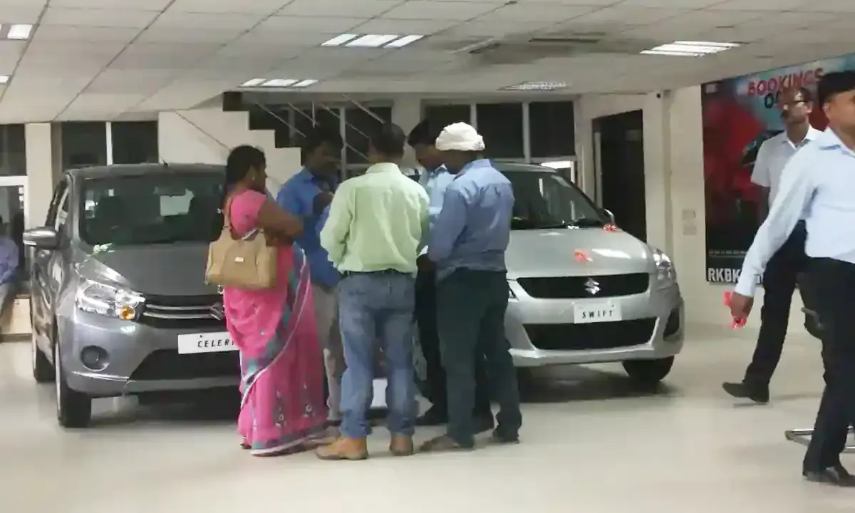 कार के हर वैरिएंट 6 एयरबैग देने का फॉर्मूला हो रहा हिट, कारो की डिमांड 7% बढ़ी