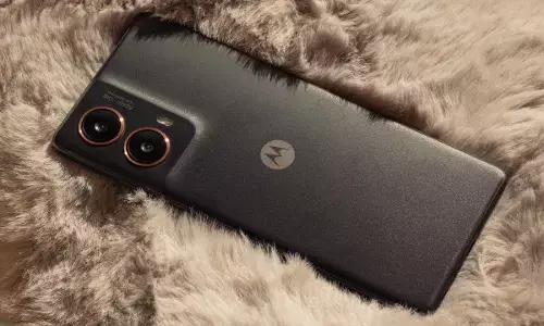 Motorola G85 5G Flipkart Freedom Sale Offer Price