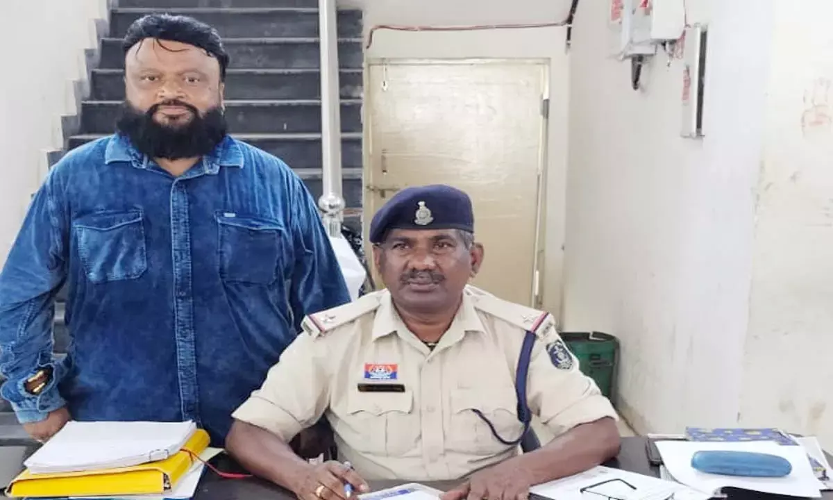 Sanjay Dutt fan Chittu in police custody