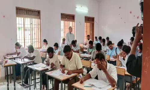 बेमेतरा में प्रयोगशाला परिचारक भर्ती परीक्षा के लिए शहर में 6 परीक्षा केन्द्र बनाए गए