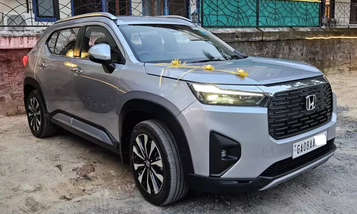 इस महीने इस SUV पर मिल रहा ₹1.22 लाख का डिस्काउंट, कंपनी ने नए फीचर्स भी जोड़े