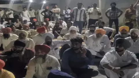 Farmers protest