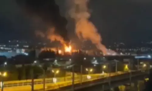 रूस: सोची में यूक्रेनी ड्रोन हमला, ऑयल डिपो में लगी आग