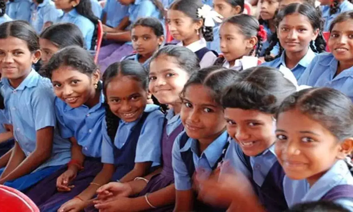 युक्तियुक्तकरण में खामियां सुनेगी समिति युक्तियुक्तकरण में खामियां सुनेगी समिति