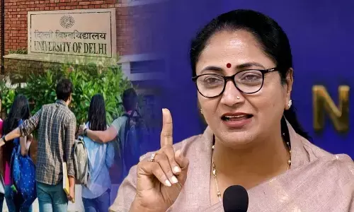 CM Rekha Gupta announced for Youth Bus Service for DU Students