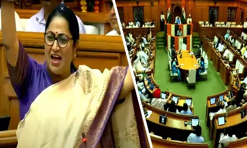 CM Rekha gupta in Delhi Assembly