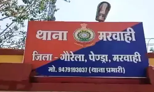 शासकीय शिक्षक पर आदिवाही छात्राओं से छेड़छाड़ का आरोप